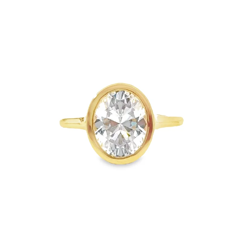 Padis Classique Solitaire Engagement Ring