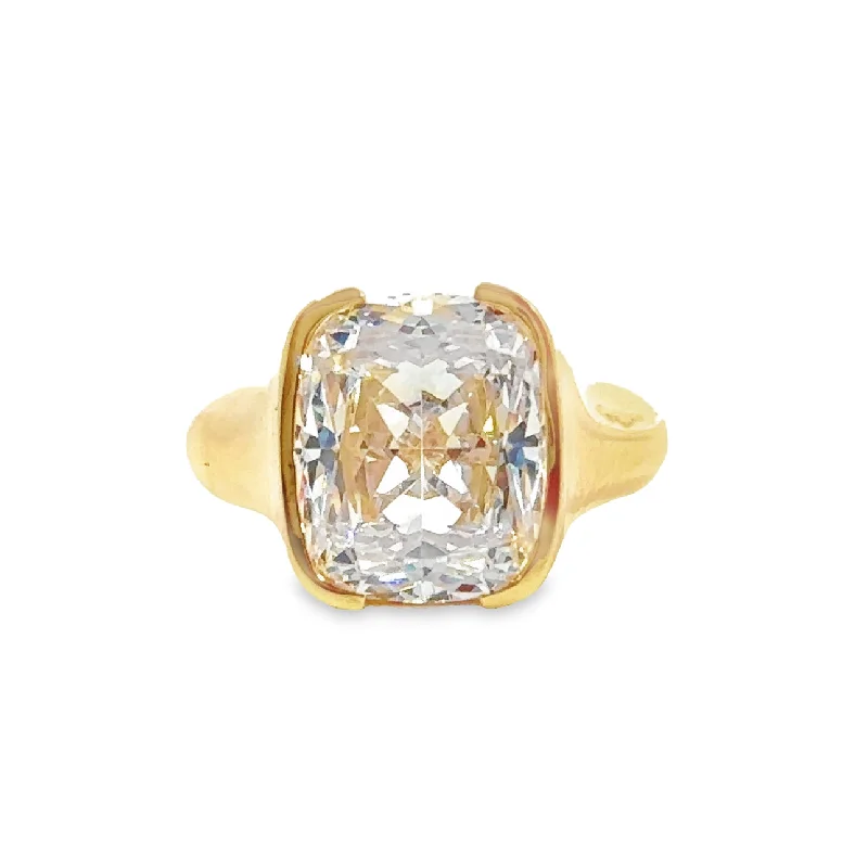 Padis Classique Solitaire Engagement Ring