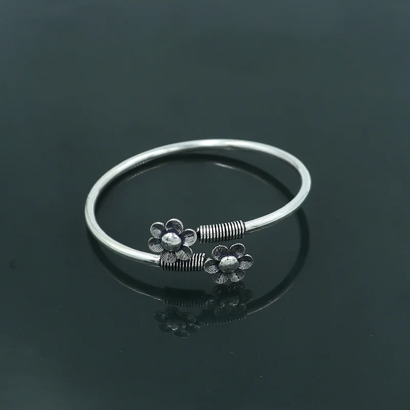 925 sterling silver handmade round shape flower design stylish kada bangle bracelet tribal jewelry nsk882