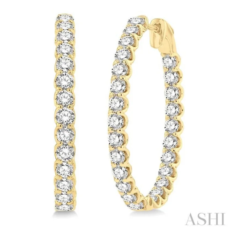 5 ctw In and Out Round Cut Diamond Hoop Earring in 14K Yellow Gold