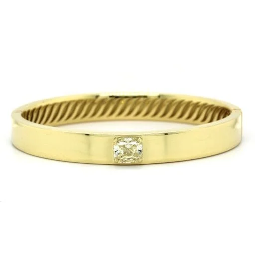 18K Yellow Gold Fancy Yellow Diamond Bangle