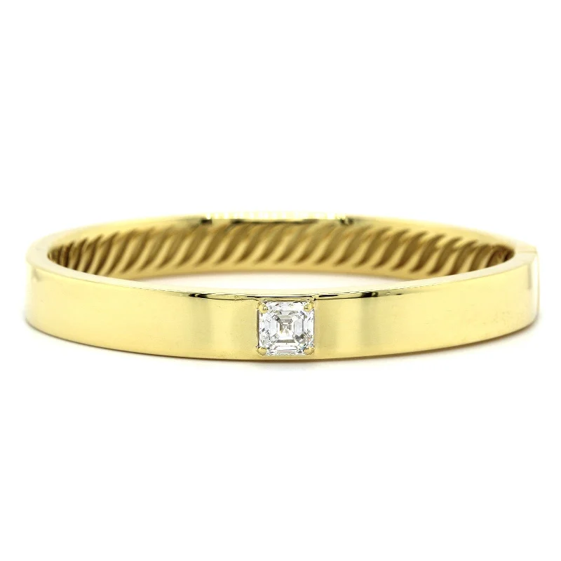 18K Yellow Gold Square Emerald Cut Diamond Bangle